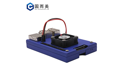 樹莓派——非常酷的微型小電腦，支持按需定制金屬外殼！